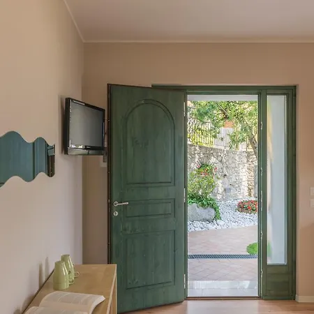 Landsted Fenil Del Santo Tremosine